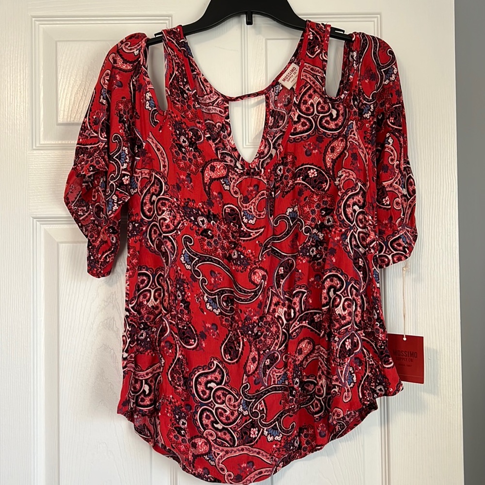 Mossimo Open Shoulder Shirt